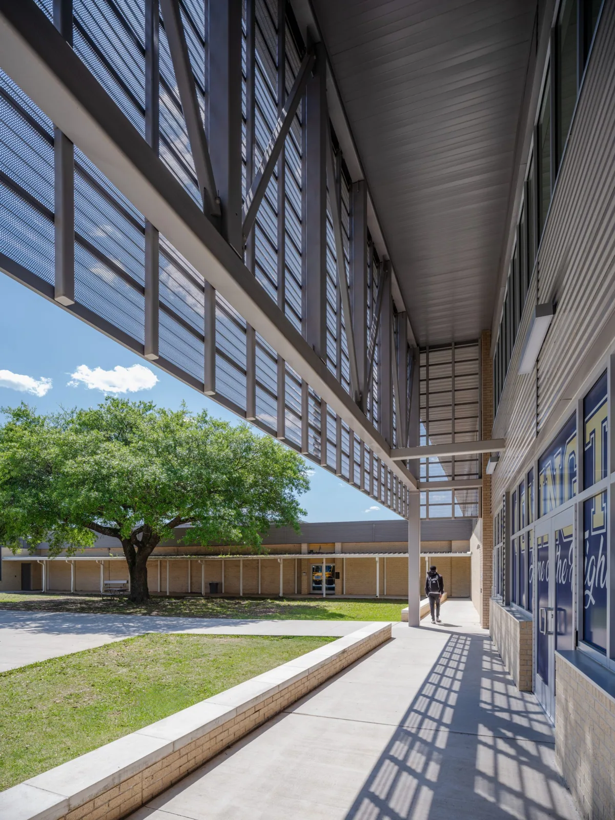 Logistics and 3PL Facilities in Sandy Springs, GA