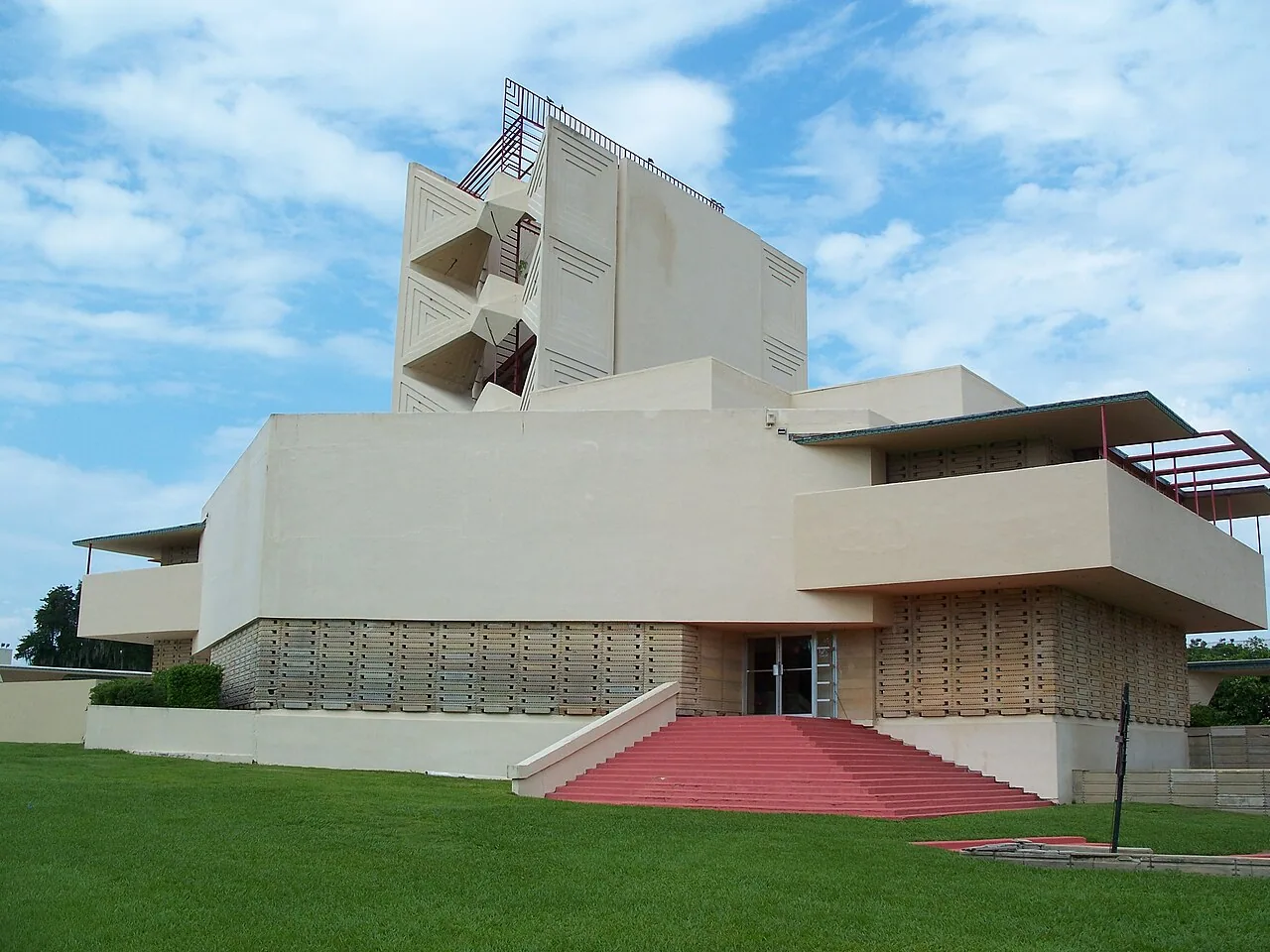 campus roof review for higher-education buildings